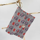 Scallop Card Holder - Twisted Kisses