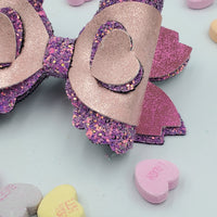 Zariah 3-D Heart Bow (4.5") - Pink Pantina Metallic on Magenta Glitter